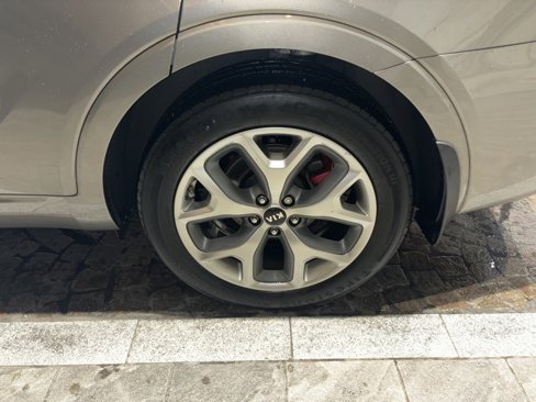Used 2019 Kia Sorento SX w/ SX Touring Package image 26