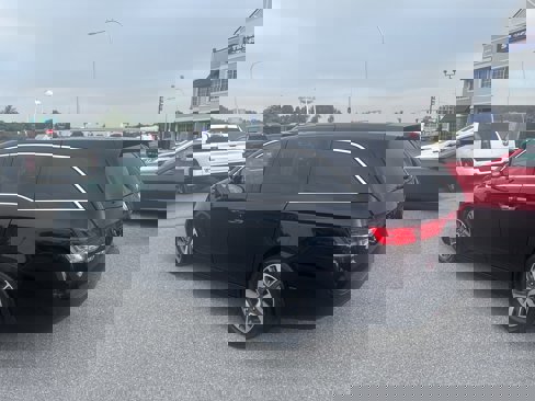 Used 2015 Honda Odyssey Touring image 12