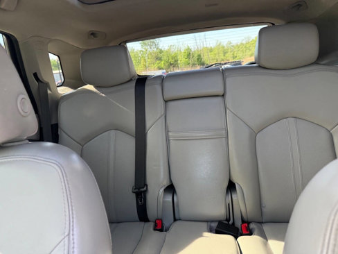 Used 2014 Cadillac SRX Luxury w/ Driver Awareness Package image 15