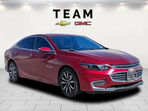 Used 2018 Chevrolet Malibu LT image 1