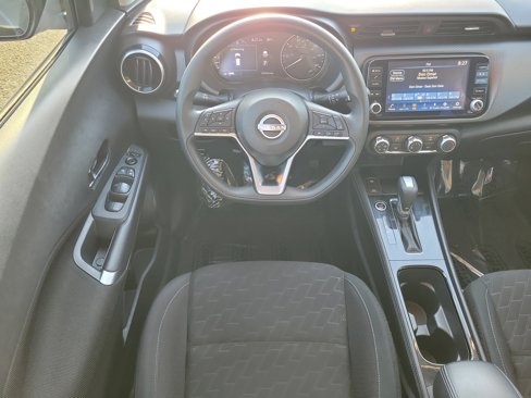 Certified 2024 Nissan Kicks SV image 16