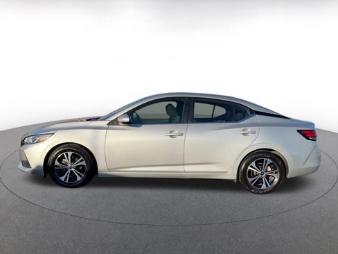 Used 2021 Nissan Sentra SV image 9