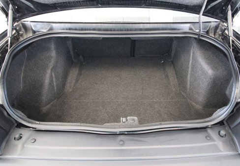 Used 2019 Dodge Challenger SXT w/ Blacktop Package image 15