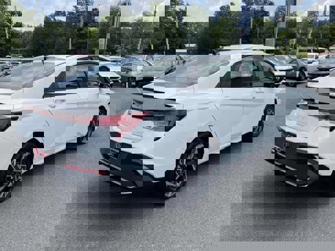 New 2025 Hyundai Elantra Sport image 3