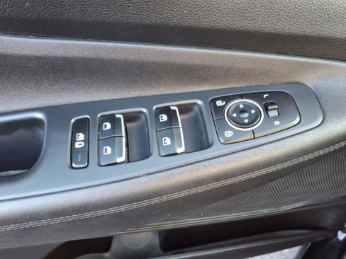 Used 2023 Hyundai Santa Fe SEL image 15