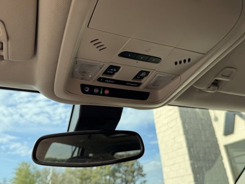 Used 2019 GMC Terrain Denali w/ Advanced Safety Package image 18