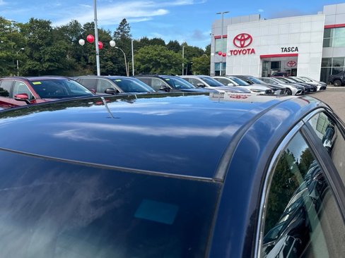 Used 2016 Toyota Camry LE image 39