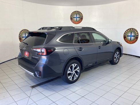 Used 2022 Subaru Outback Limited image 20