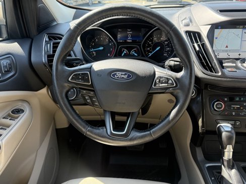 Used 2018 Ford Escape Titanium image 26
