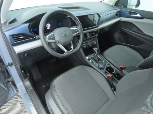 Certified 2022 Volkswagen Taos SE image 10