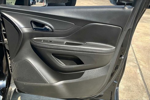 Used 2018 Buick Encore Preferred image 22