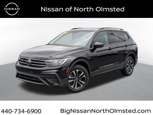 Used 2022 Volkswagen Tiguan S image 1