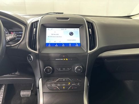 Used 2019 Ford Edge SEL w/ Equipment Group 201A image 21