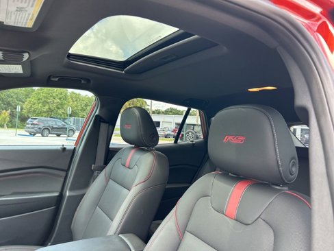 Used 2024 Chevrolet Trax RS w/ Sunroof Package image 15