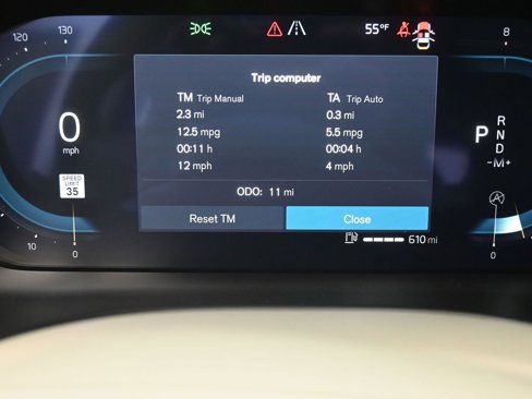 New 2025 Volvo XC60 B5 Core image 21