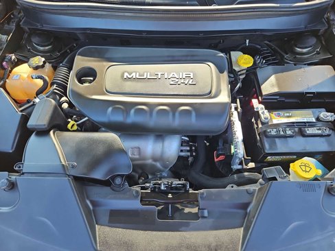 Used 2016 Jeep Cherokee Sport image 26