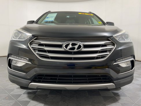 Used 2017 Hyundai Santa Fe Sport image 5