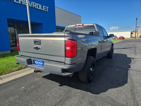 Used 2017 Chevrolet Silverado 1500 LT w/ All Star Edition image 9