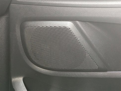 Used 2018 Mercedes-Benz Metris Passenger image 16