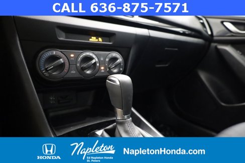 Used 2015 MAZDA MAZDA3 i Sport image 18