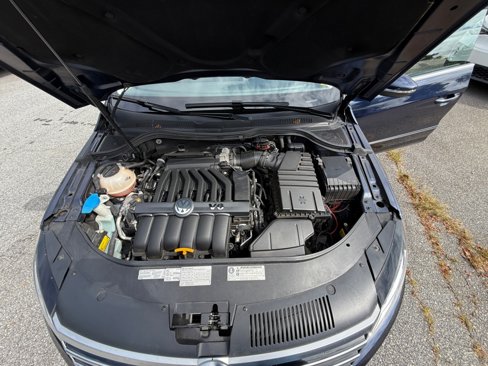 Used 2013 Volkswagen CC Lux image 17