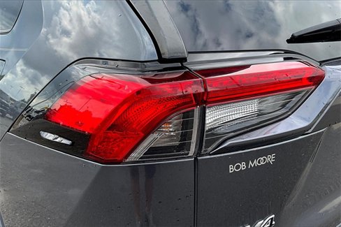 Used 2019 Toyota RAV4 XLE Premium image 33