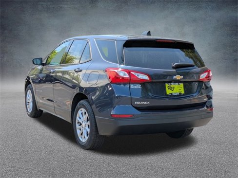 Used 2019 Chevrolet Equinox LS w/ LS Convenience Package image 5