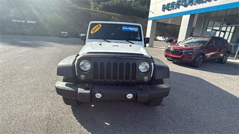 Used 2018 Jeep Wrangler Unlimited Sport S image 9