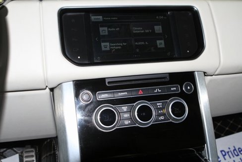 Used 2016 Land Rover Range Rover Supercharged image 24