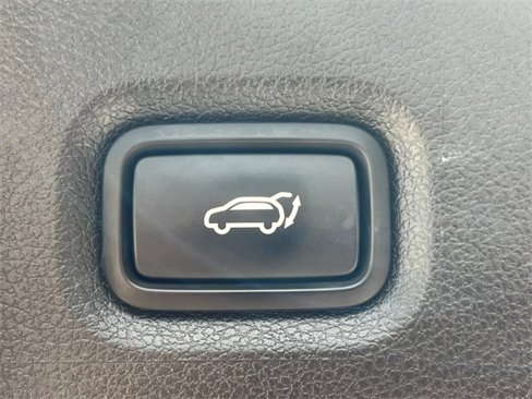 Used 2023 Hyundai Santa Fe SEL w/ Premium Package image 33