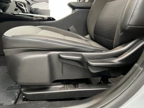 Used 2024 Chevrolet Trax LT image 10