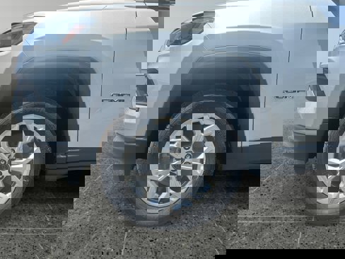 New 2025 Jeep Compass Latitude w/ Convenience Group image 14