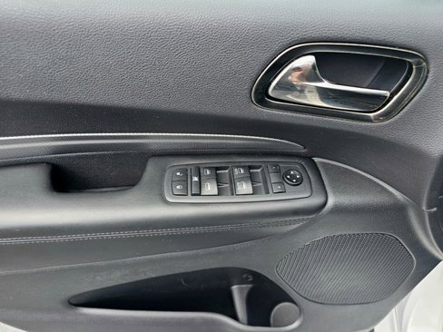 Used 2020 Dodge Durango GT image 23