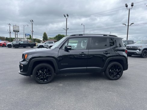 Used 2022 Jeep Renegade Altitude image 5