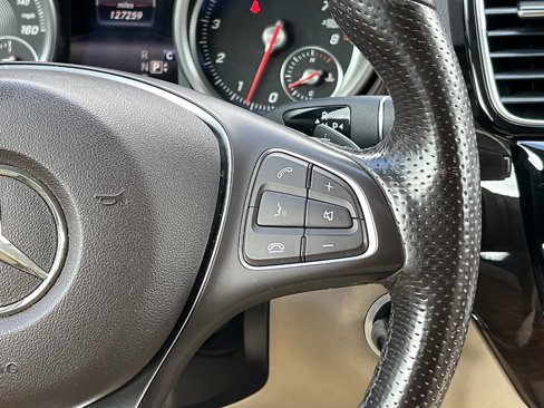 Used 2017 Mercedes-Benz GLE 350 4MATIC image 39