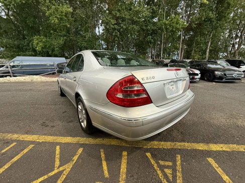 Used 2003 Mercedes-Benz E 320 Sedan image 4