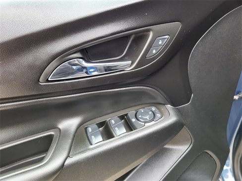 Used 2024 Chevrolet Equinox LT image 21