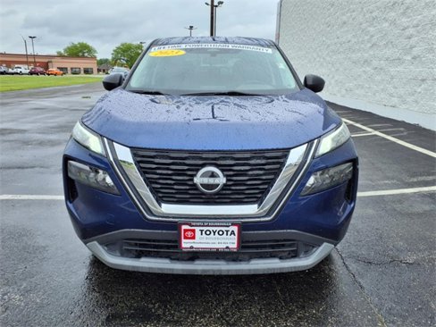 Used 2023 Nissan Rogue S image 8
