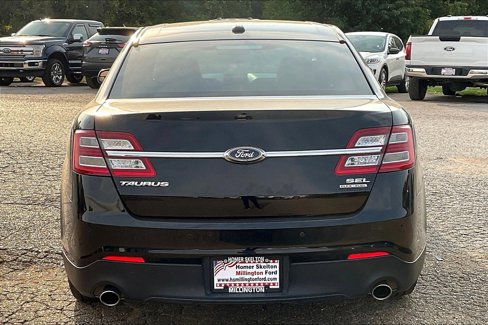 Used 2018 Ford Taurus SEL w/ Equipment Group 201A image 6