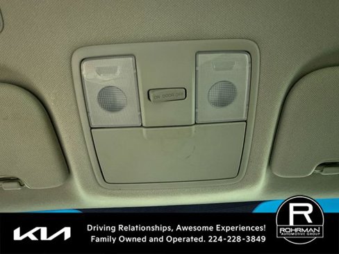 Used 2016 Kia Forte EX image 9