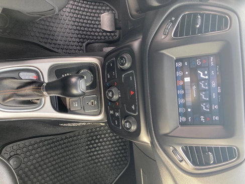 Used 2019 Jeep Compass Latitude w/ Popular Equipment Group image 12