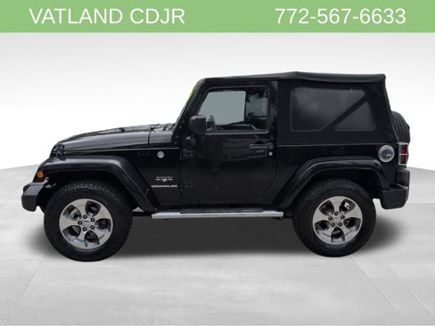 Certified 2016 Jeep Wrangler Sahara w/ Mopar Chrome Edition Group image 6