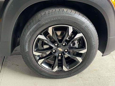 Used 2022 Chevrolet TrailBlazer LT w/ Convenience Package image 6
