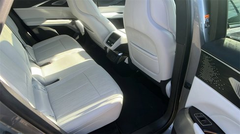 Used 2023 Cadillac Lyriq 2WD image 20