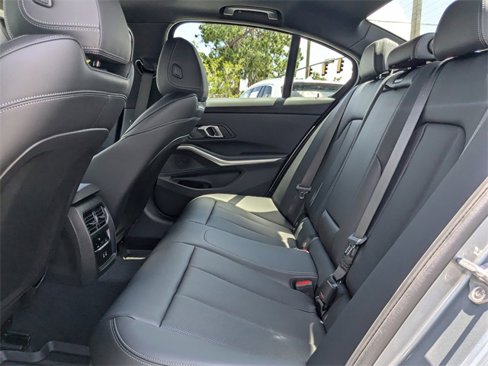 New 2025 BMW 330i Sedan w/ M Sport Package image 13