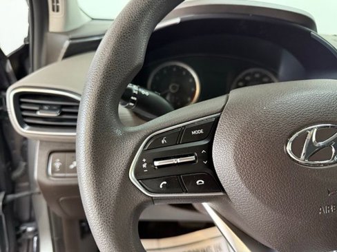 Used 2019 Hyundai Santa Fe SE image 17