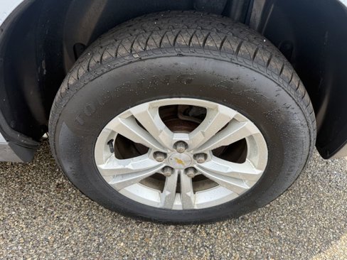 Used 2015 Chevrolet Equinox LS image 17