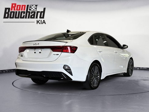 Certified 2022 Kia Forte GT-Line w/ GT-Line Premium Package image 2