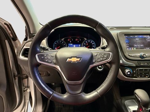 Used 2022 Chevrolet Equinox LT image 10