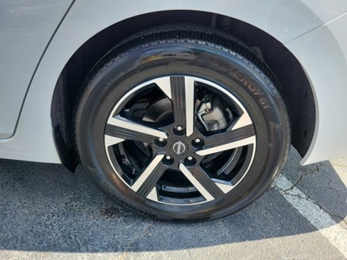 Used 2025 Nissan Sentra SV image 27